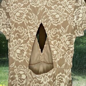 Cap sleeve stretch lace wedding/reception dress